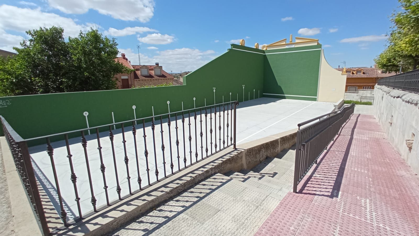 Frontón del Caño